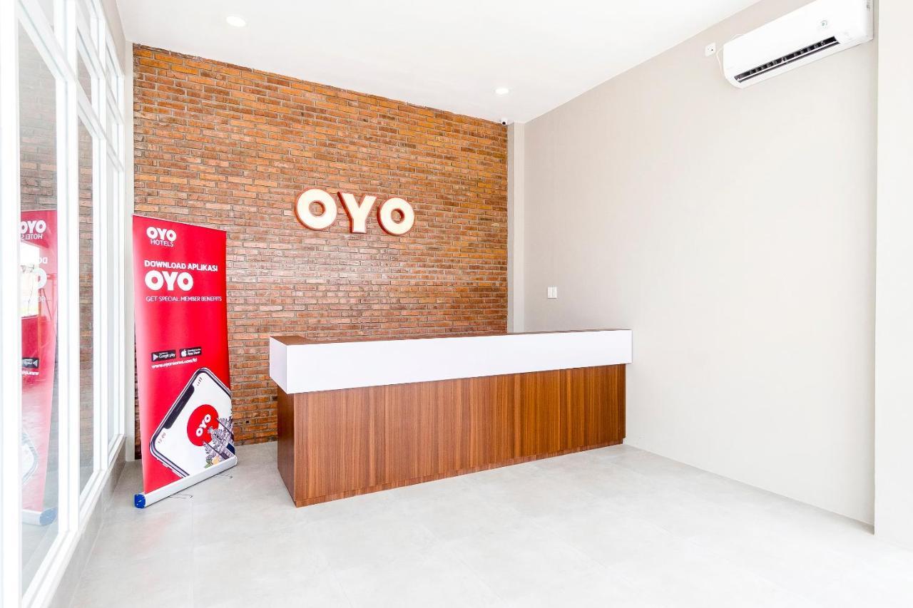 Super Oyo 360 Mangaan Residence Medan Exterior photo